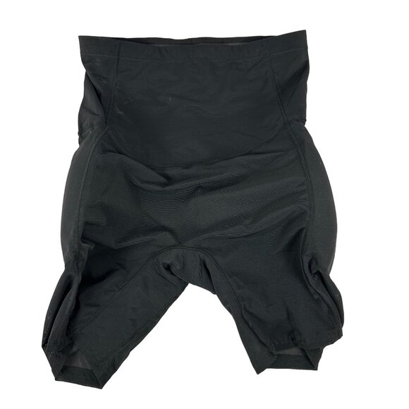 Women's Size 2XL Black Compression Shorts - Nylon & Spandex Blend - Picture 1 of 3
